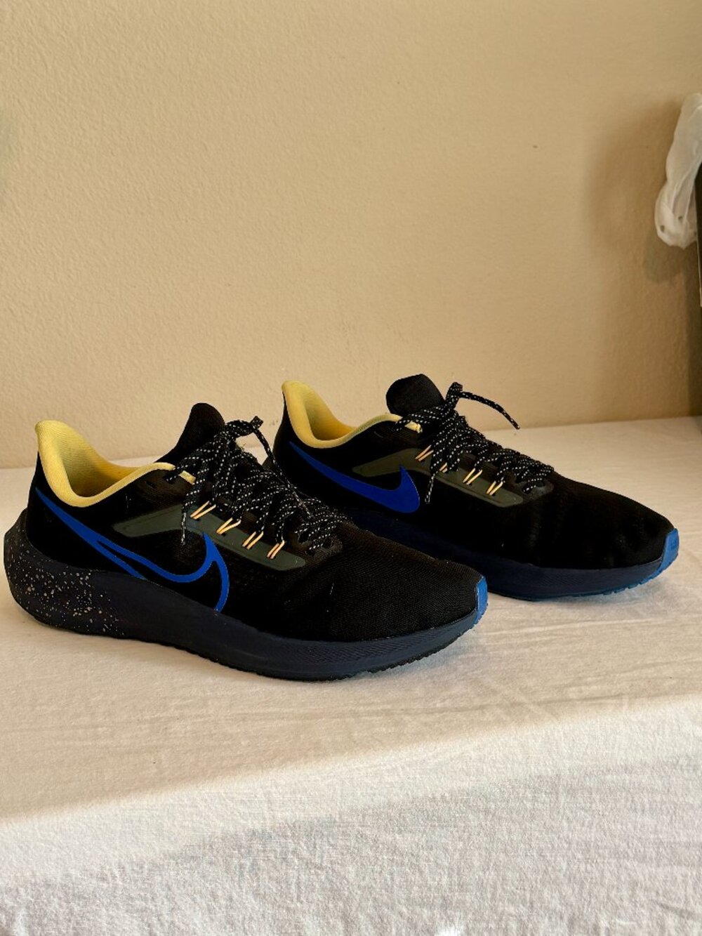 Nike Air Zoom Pegasus 39 Men's Size 11.5 Black Hyper Royal Speckled Sneakers - Picture 6 of 15